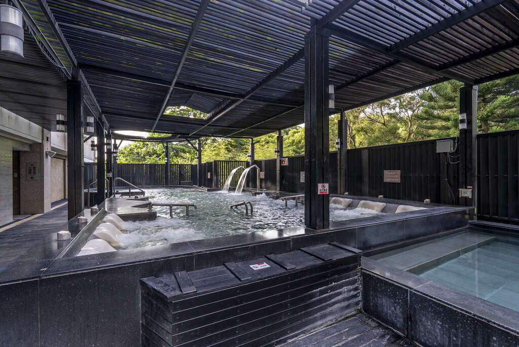 烏日温泉-清新温泉ホテルより