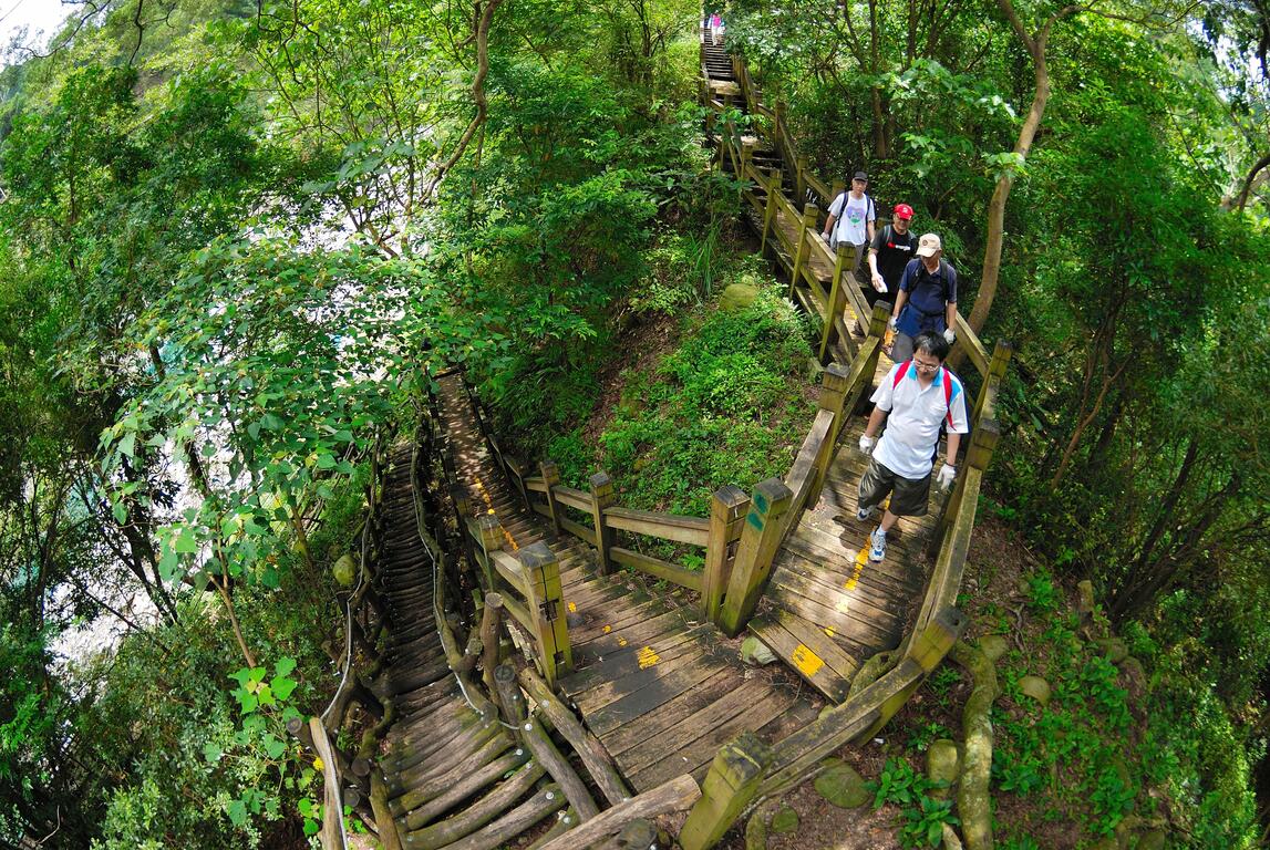 超簡易登山步道 爬升80公尺就可登頂俯瞰360度台中百萬市景 Sharelife 台灣旅行趣