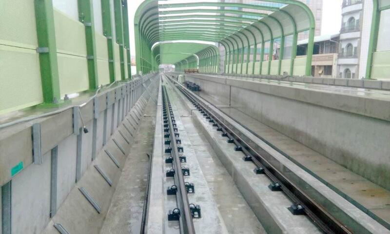 捷運綠線軌道鋪設如期進行 明年電聯車將試運轉