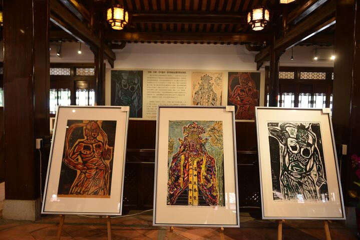台湾民俗文物馆民艺馆重新开张 展出丰富艺术作品
