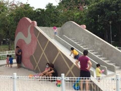 西屯區福星公園改造 冰淇淋溜滑梯吸睛