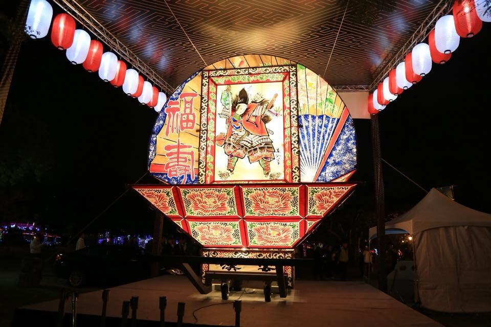 日本青森县平川市睡魔花灯