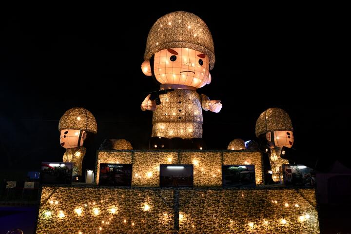 台灣燈會首創軍事燈區