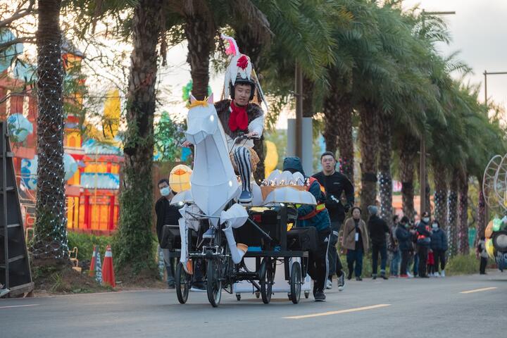 寶島炫光巡邏隊-鐵馬奇雞車巡演