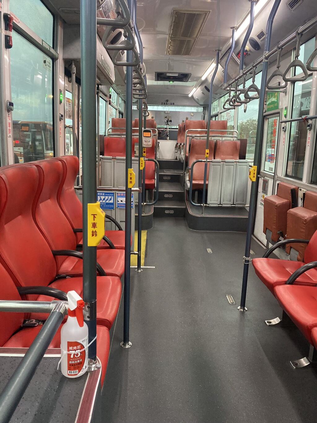 台中市防疫公车车资部分-中央补助每日每车5000元-市府再提高为5小时1万元-10小时2万元