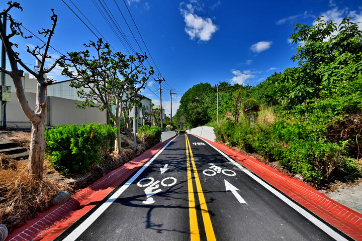 東豐自行車綠廊險坡改善-騎乘安全性再升級