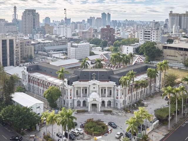 台中州厅及周边历史建筑持续性的进行修复与活化工作