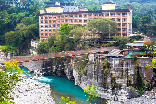 谷关温泉区是国内着名的泡汤胜地_0