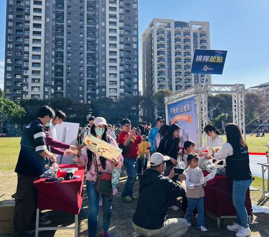 此次燈會主題吸引大小朋友熱情參與