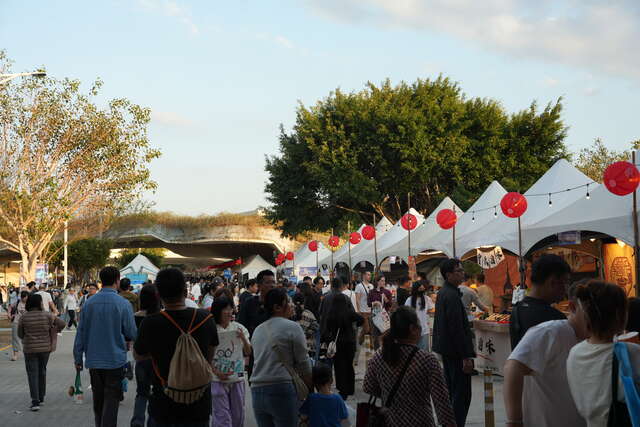 揪馬吉16點開市就可以逛