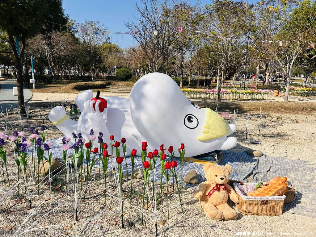 姆明女友歌妮與它的熊馬吉