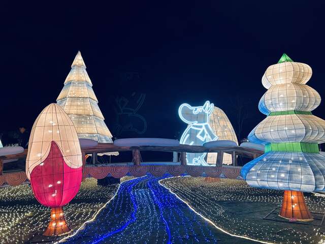 象徵愛與和平的姆明療癒現身中台灣燈會