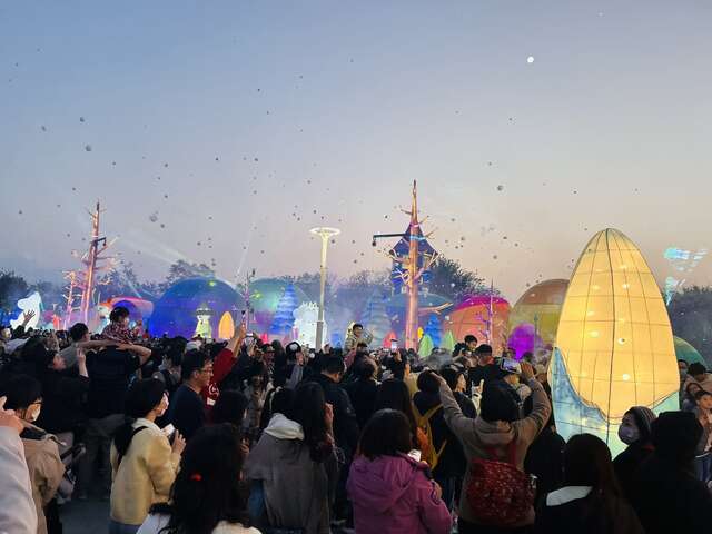 中台灣燈會主燈秀帶給大小朋友歡樂與感動
