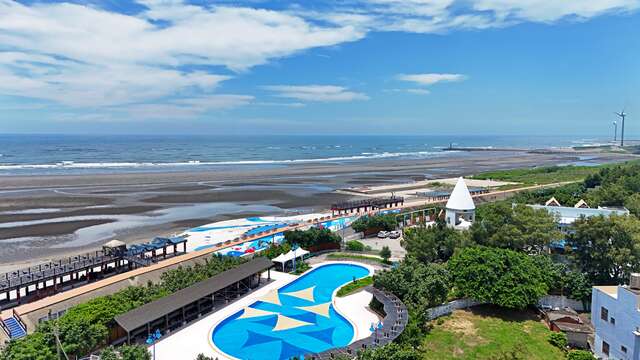 向海那漾露营场紧临大安滨海乐园海景迷人