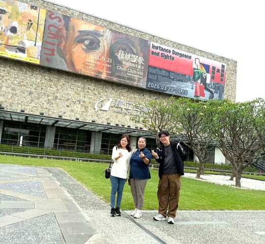 國際媒體參訪國美館感受台中文化藝術能量