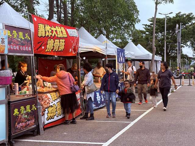 音乐融合美食的双重飨宴