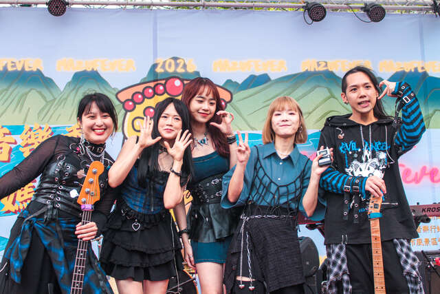 来自台北的奇洛波士多kiiroposto表演团队