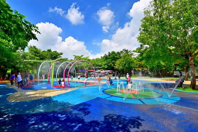 潭雅神綠園道 大雅中科公園旁 戲水區