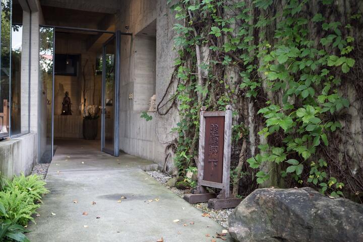 菩薩寺-外圍走廊