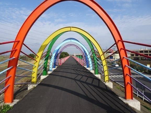 龍井堤防自行車道－景觀橋
