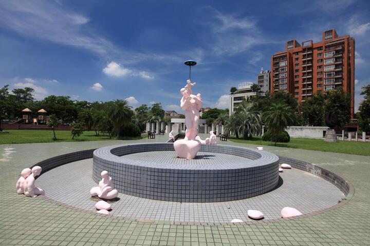 豐樂雕塑公園-水池