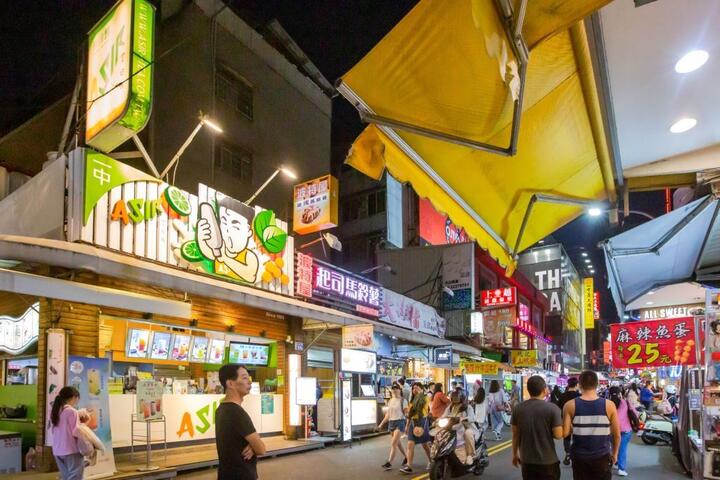 Yizhong Street, Night Market