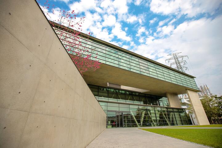 亚洲大学现代美术馆-走廊