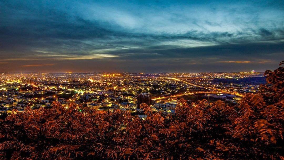 ⠀⠀⠀⠀⠀⠀⠀⠀⠀⠀⠀⠀
衝上公老坪，眺望豐原區的夜景。
Nightview of Taichung Fengyuan Distr...