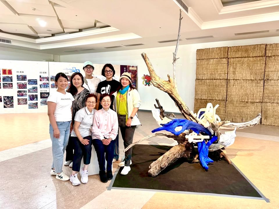 \「木語・流光」台日草月流漂流木藝術創作展盛大開幕|打卡新熱點就在台中 #大安港媽祖文化園區 !/