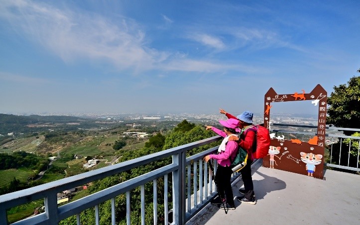 📍 🥾【登山健行趣!新田、凤凰山步道暑假亲子推荐】