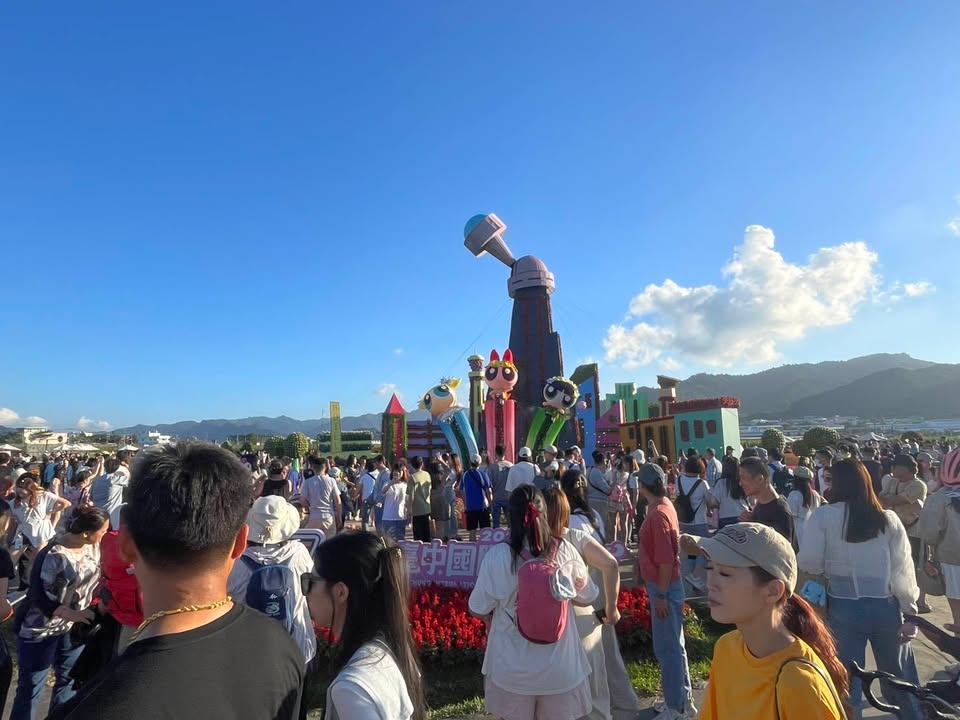 🌸 2025 臺中國際花毯節 🌻 最後一週倒數!