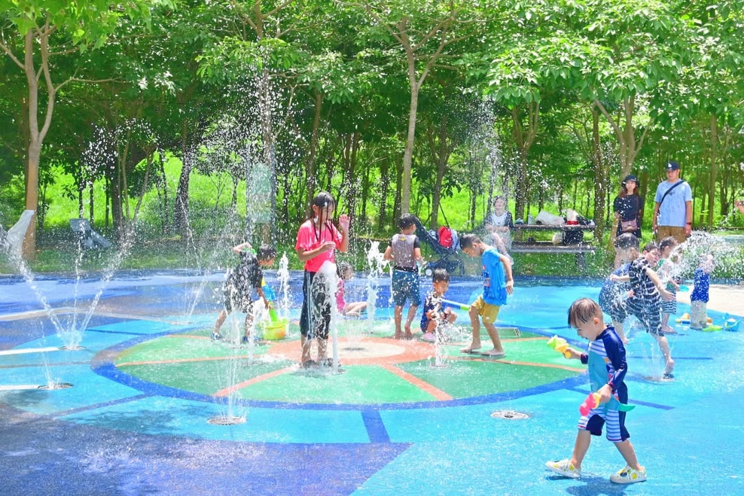 🌞 中科公园戏水区陪孩子开心过暑假! 💦