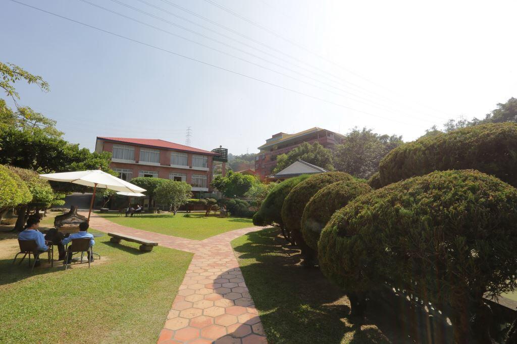 우펑 임가(라이위엔)